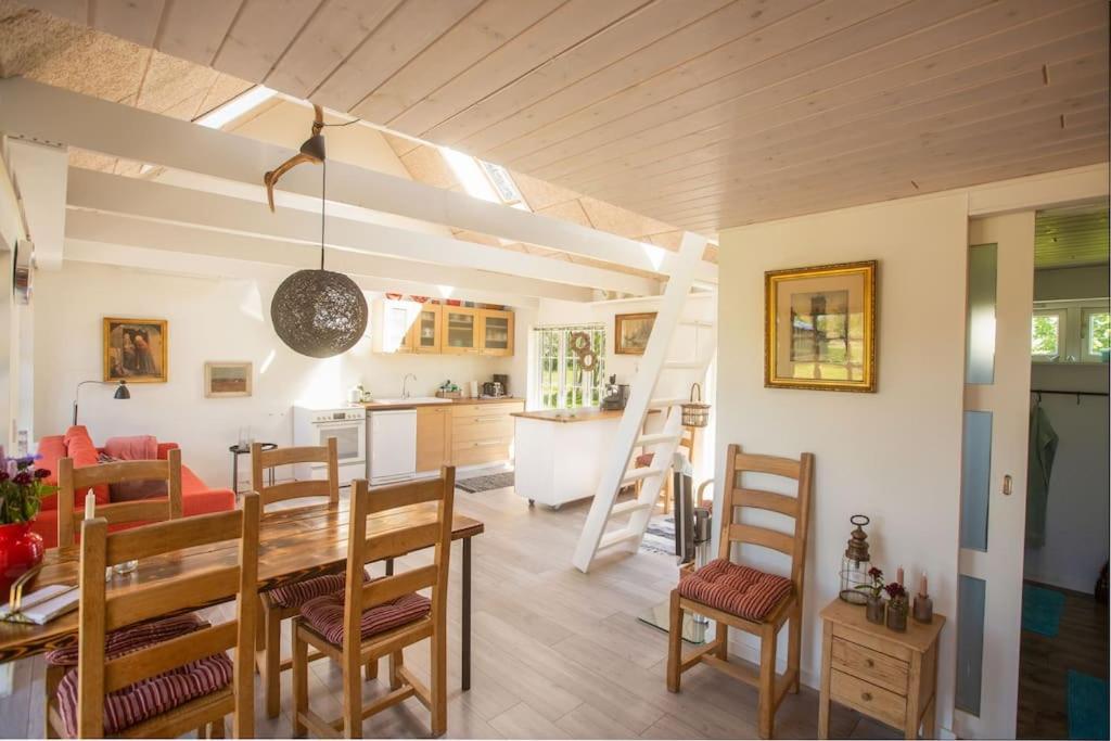 Ferienwohnung Kongsholmlund. Enjoy The Countryside. Vejby Exterior foto
